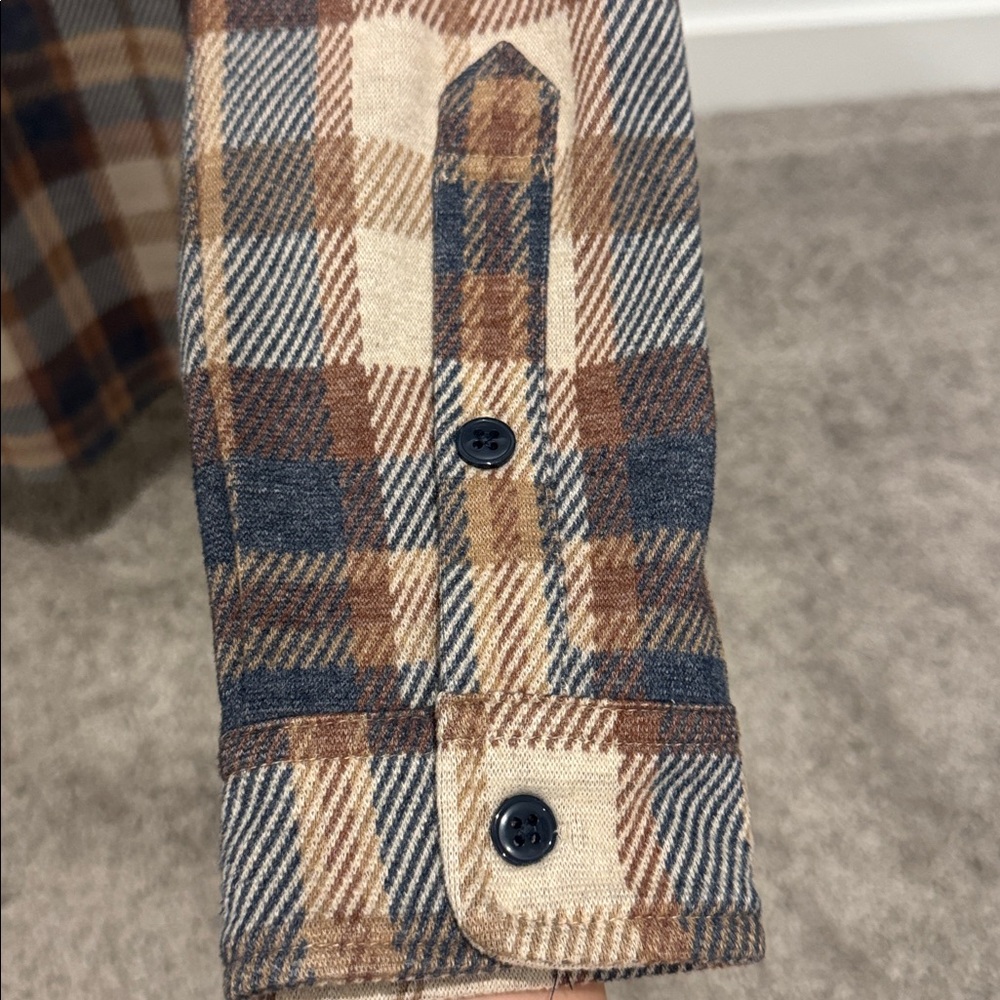 Quince Stretch Sweater Fleece Shirt in Mocha Check, Size Small - Picture 7 of 8